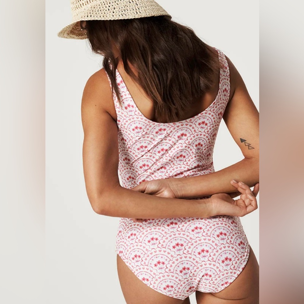 Posh Peanut Women's Reversible One Piece Swimsuit - Picture 4 of 13